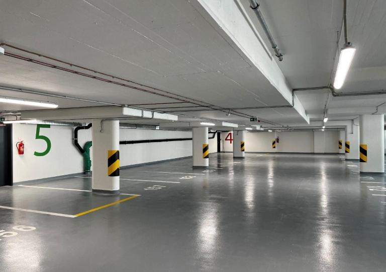 M&M2 Apartment Near Center With Free Parking - Ac Košice Extérieur photo